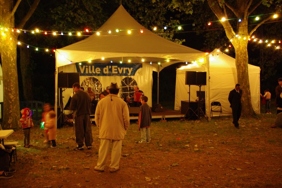 Evry - La fete du 13 Juillet 2008 049.jpg